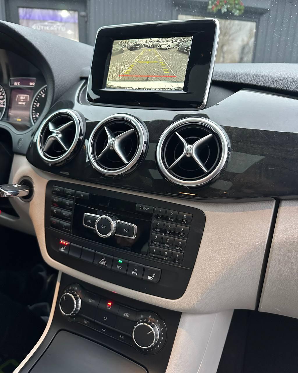 Mercedes-Benz B-Класс W246 , 2013 г., механика, бензин - фото 10