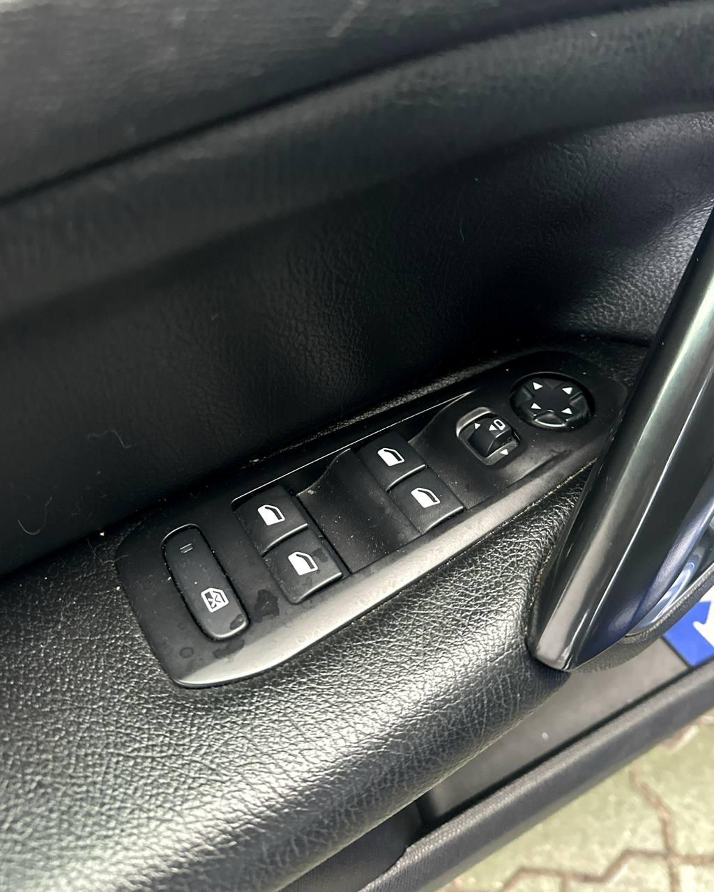 Peugeot 308 T9 · Рестайлинг , 2018 г., автомат, дизель - фото 9