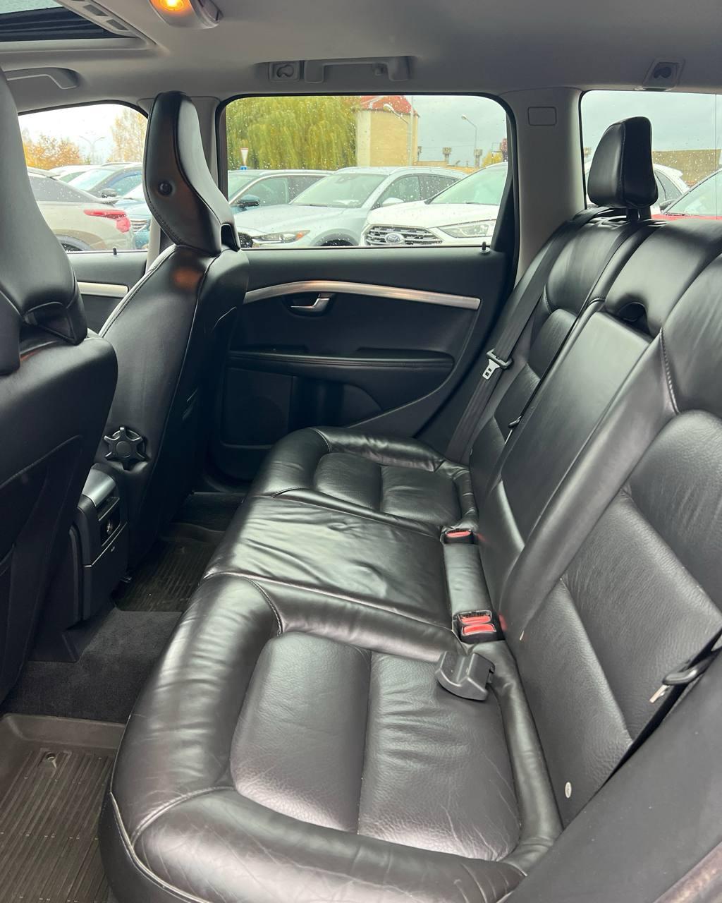 Volvo V70 III , 2010 г., механика, дизель - фото 13