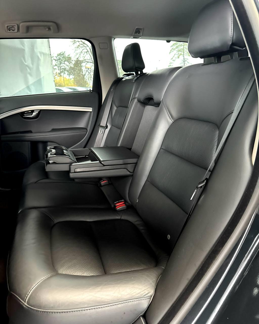 Volvo V70 III · Рестайлинг , 2014 г., механика, дизель  - фото 13