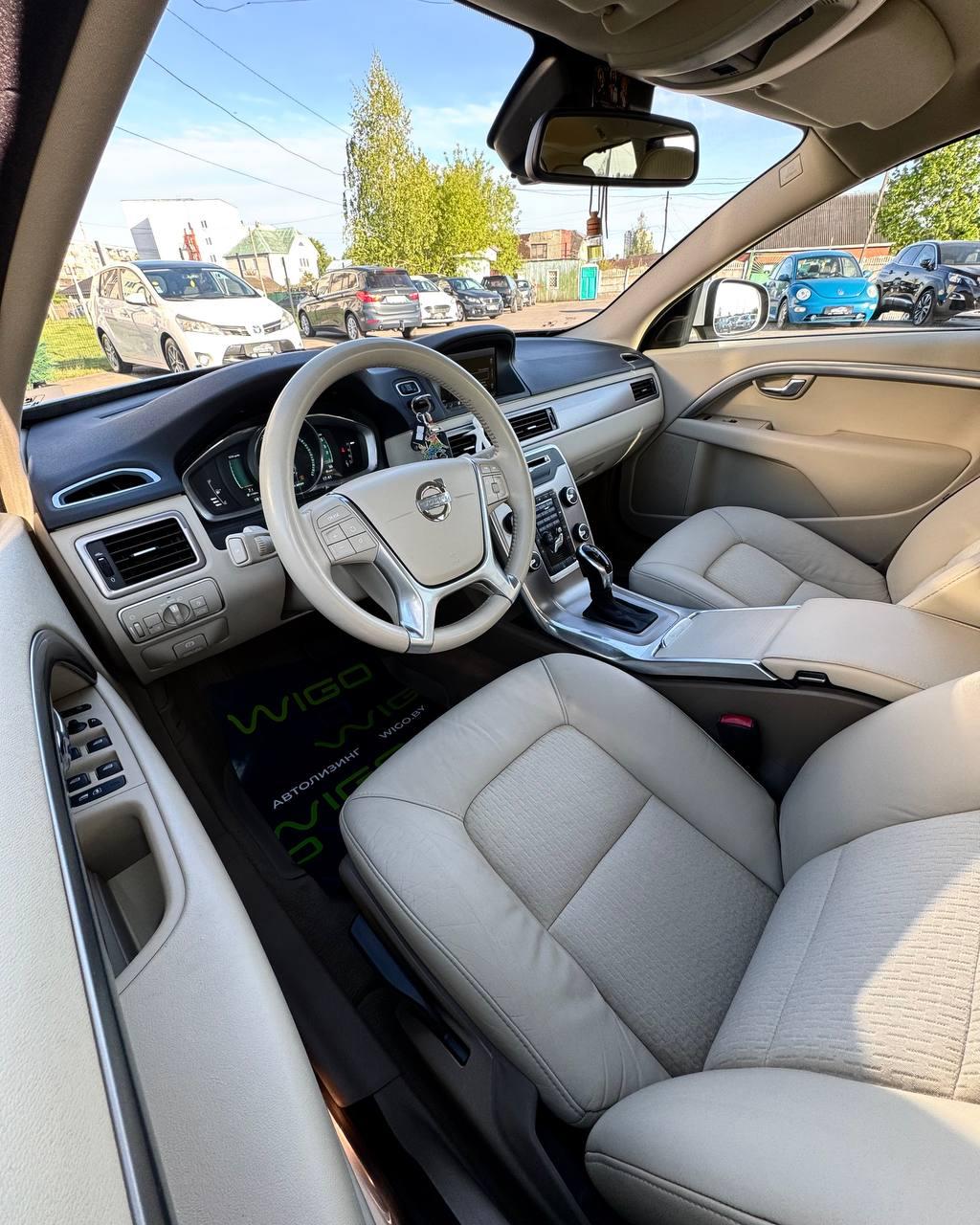 Volvo V70 III Рестайлинг, 2013 г., робот, дизель - фото 10