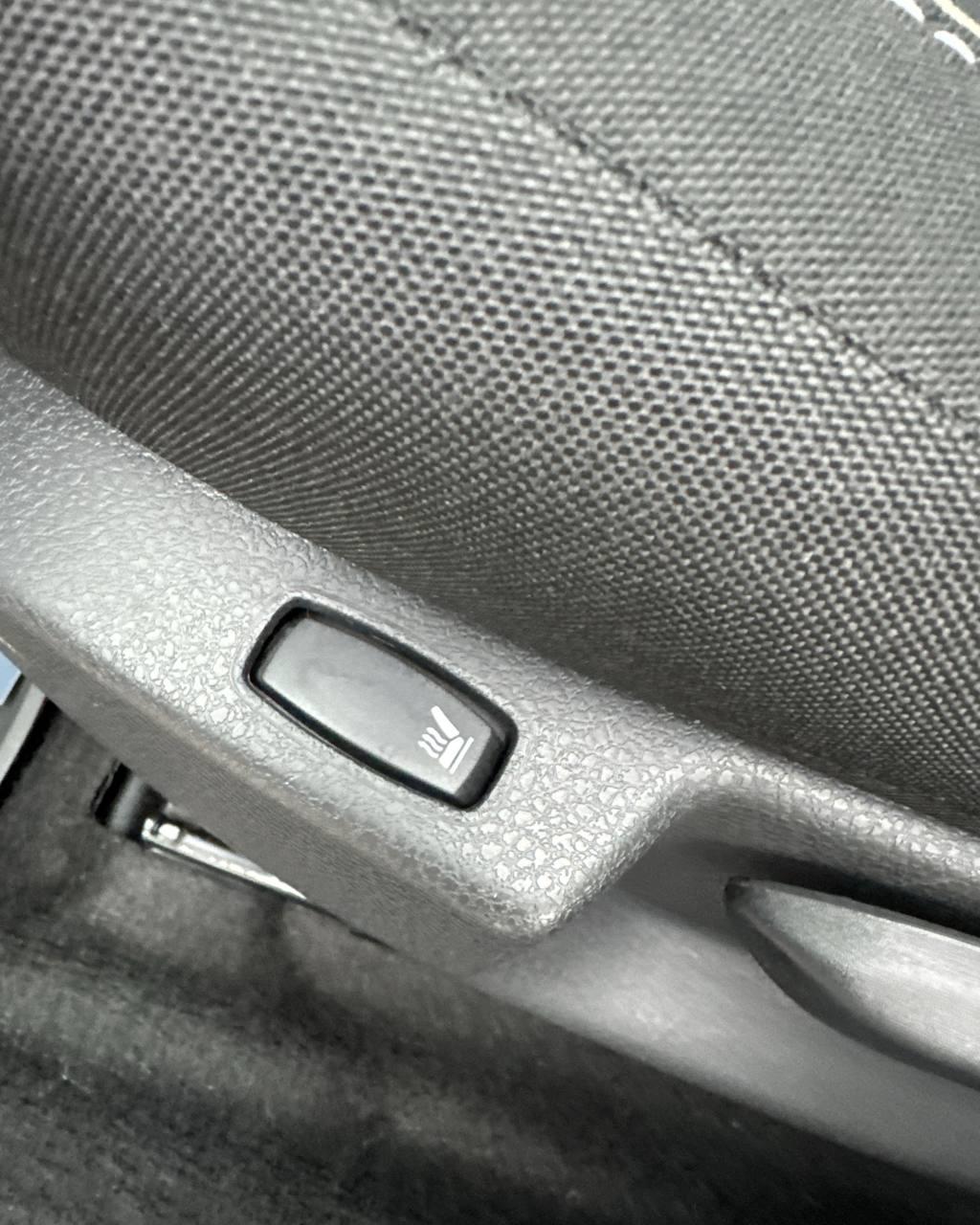 Renault Logan Stepway I , 2019 г., механика, бензин - фото 19