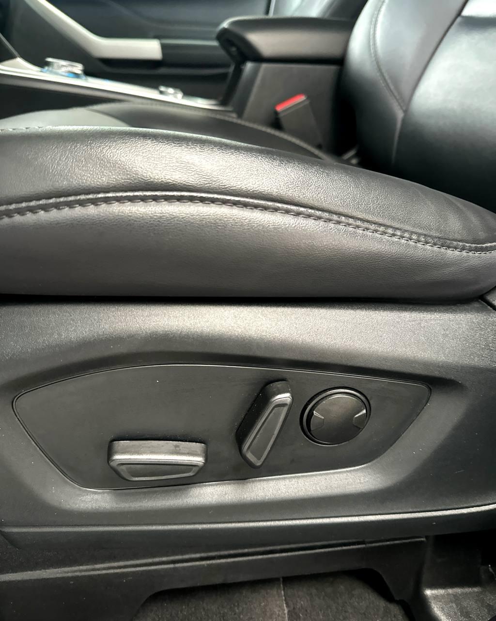 Ford Explorer VI , 2022 г., автомат, бензин  - фото 12