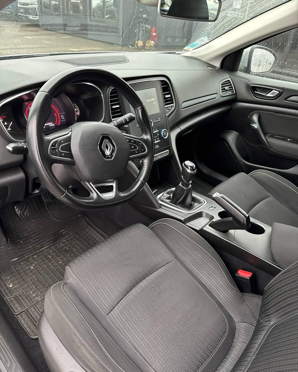 Renault Megane IV , 2019 г., механика, дизель - фото 10