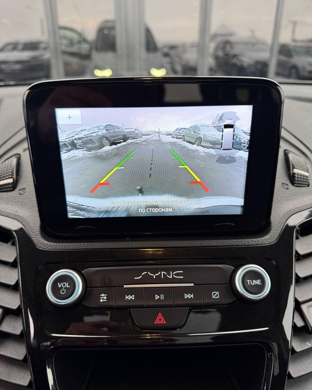 Ford Tourneo Connect II · Рестайлинг , 2022 г., автомат, дизель - фото 16