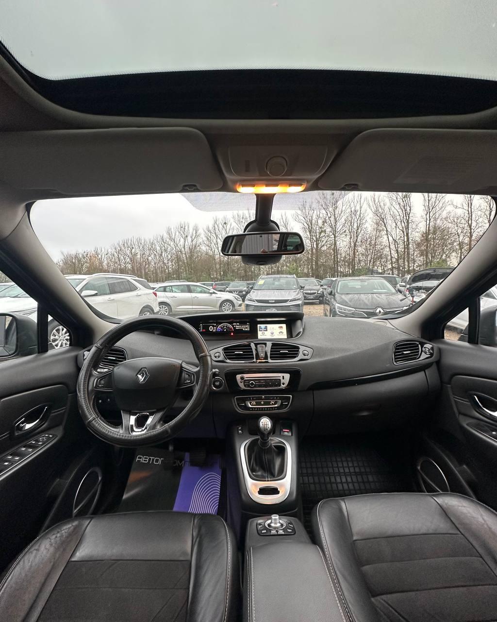 Renault Grand Scenic III · 2-й рестайлинг , 2013 г., механика, дизель - фото 9