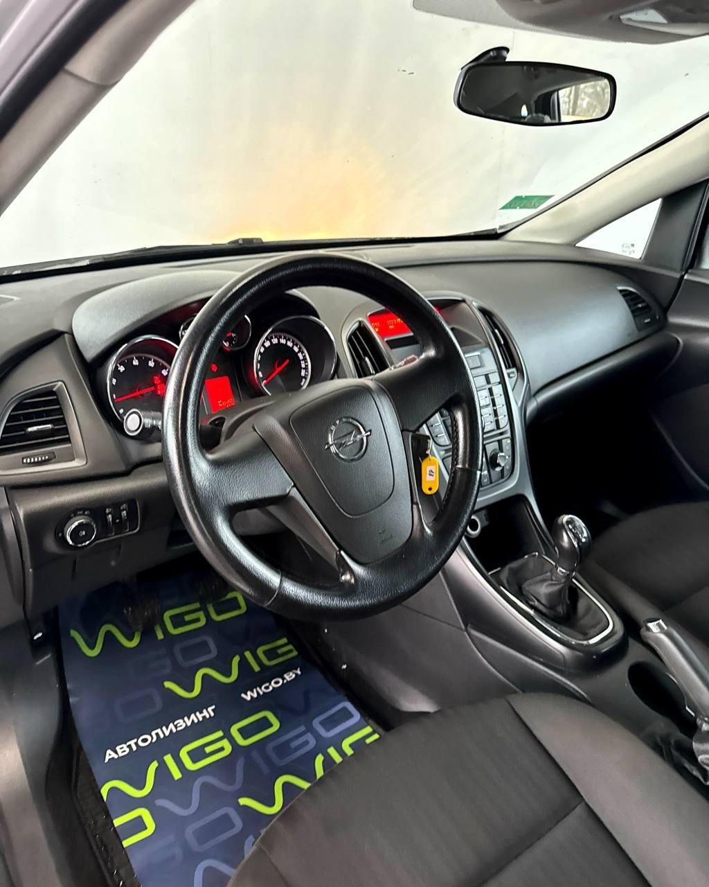 Opel Astra J , 2012 г., автомат, бензин - фото 11