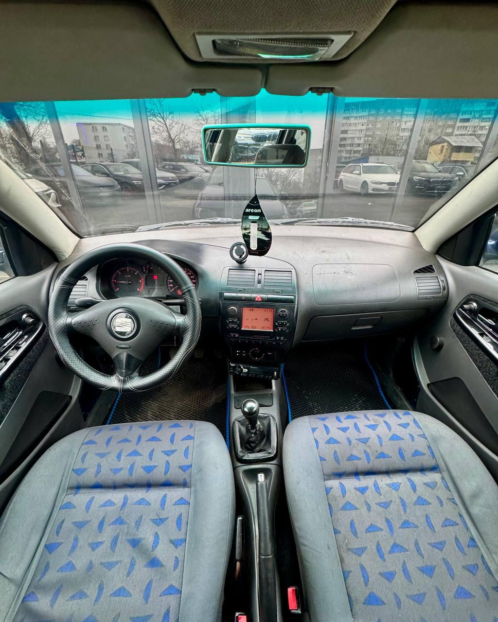 SEAT Cordoba I · Рестайлинг , 2002 г., механика, дизель - фото 9