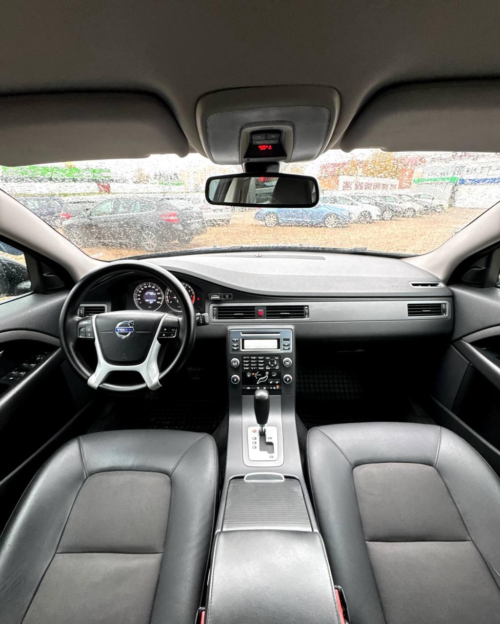 Volvo S80 II · Рестайлинг , 2011 г., автомат, бензин  - фото 11