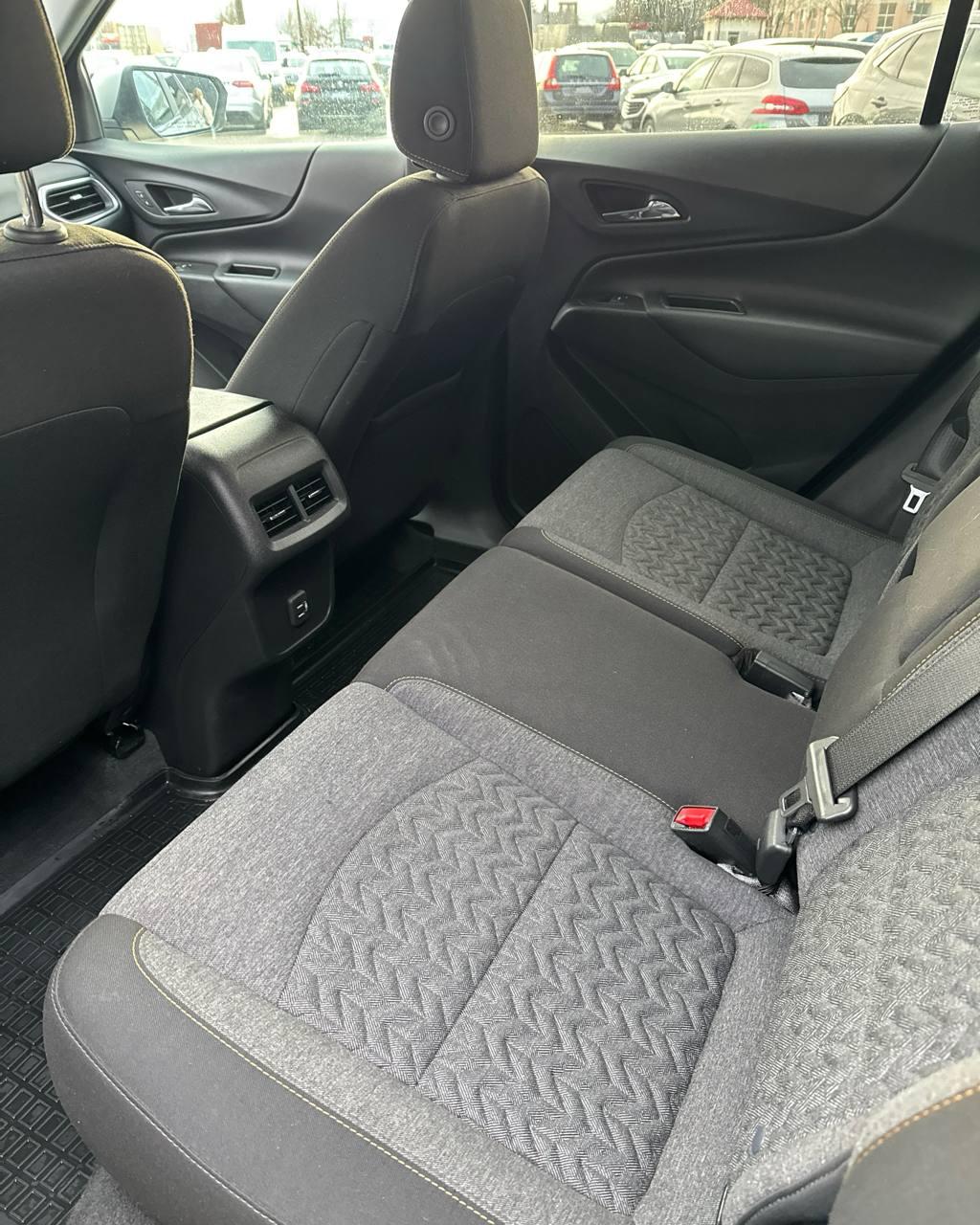 Chevrolet Equinox III · Рестайлинг , 2022 г., автомат, бензин - фото 11