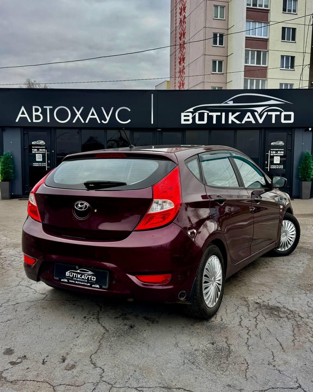 Hyundai Solaris I , 2011 г., автомат, бензин - фото 7