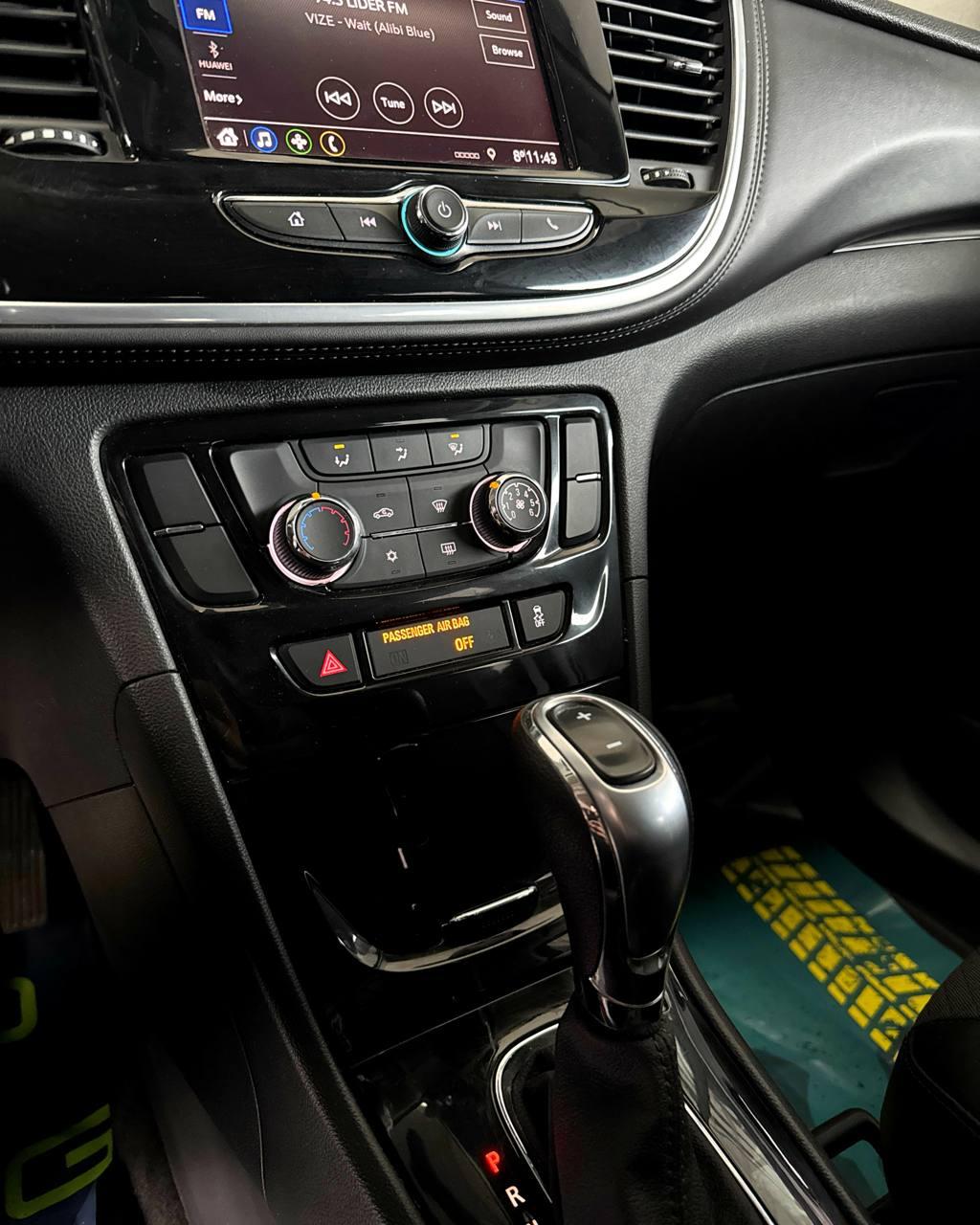 Buick Encore I · Рестайлинг , 2022 г., автомат, бензин - фото 12