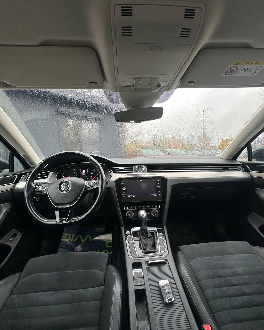 Volkswagen Passat B8 , 2018 г., робот, дизель - фото 9