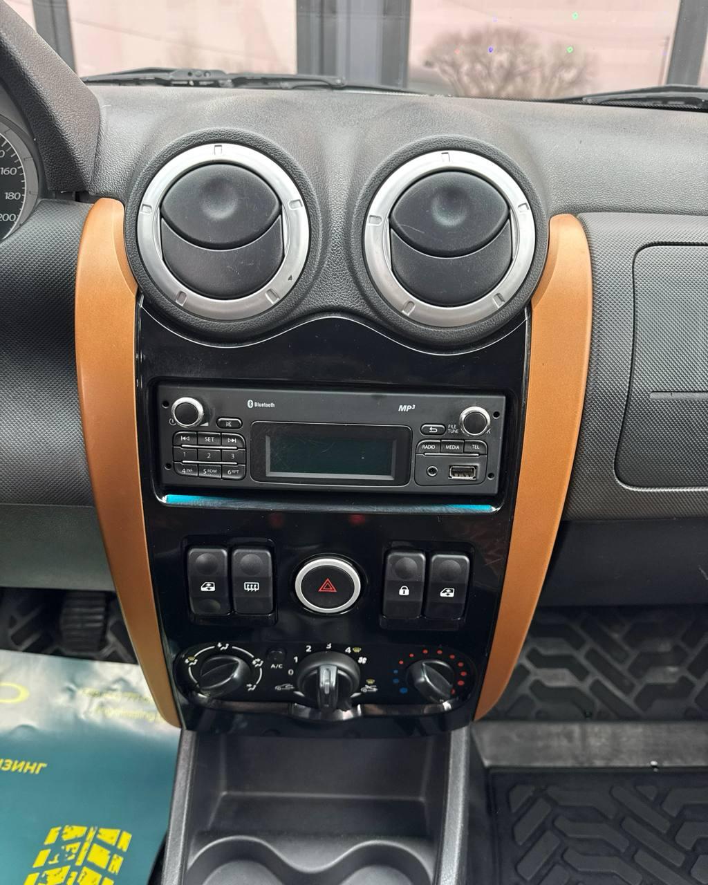 Lada (ВАЗ) Largus I , 2019 г., механика, бензин - фото 17