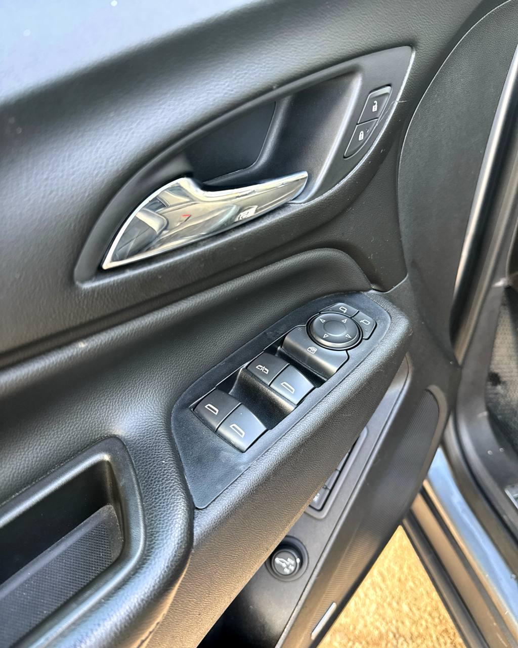 Chevrolet Equinox III , 2018 г., автомат, дизель - фото 15