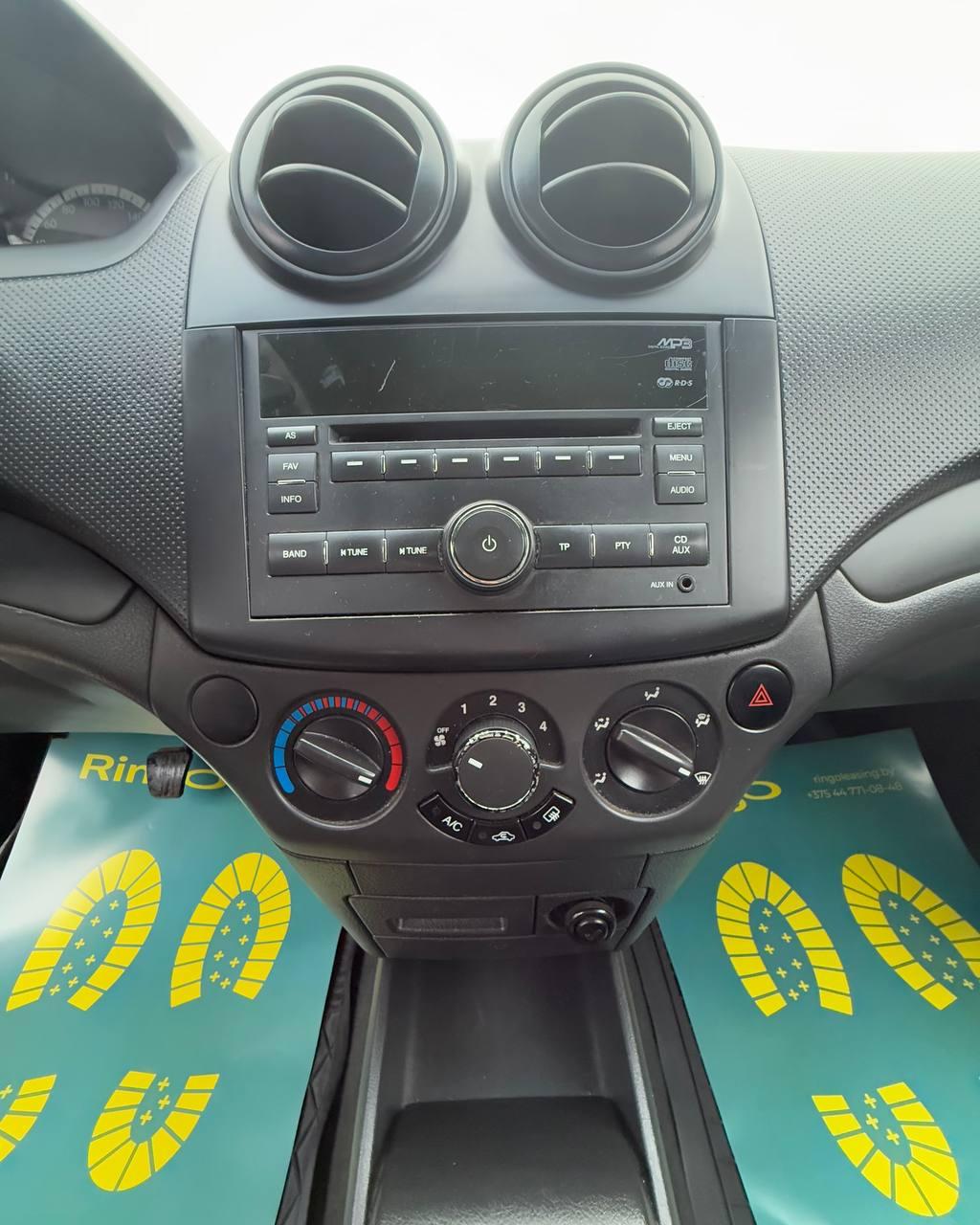 Chevrolet Aveo T250 · Рестайлинг , 2009 г., механика, бензин - фото 16