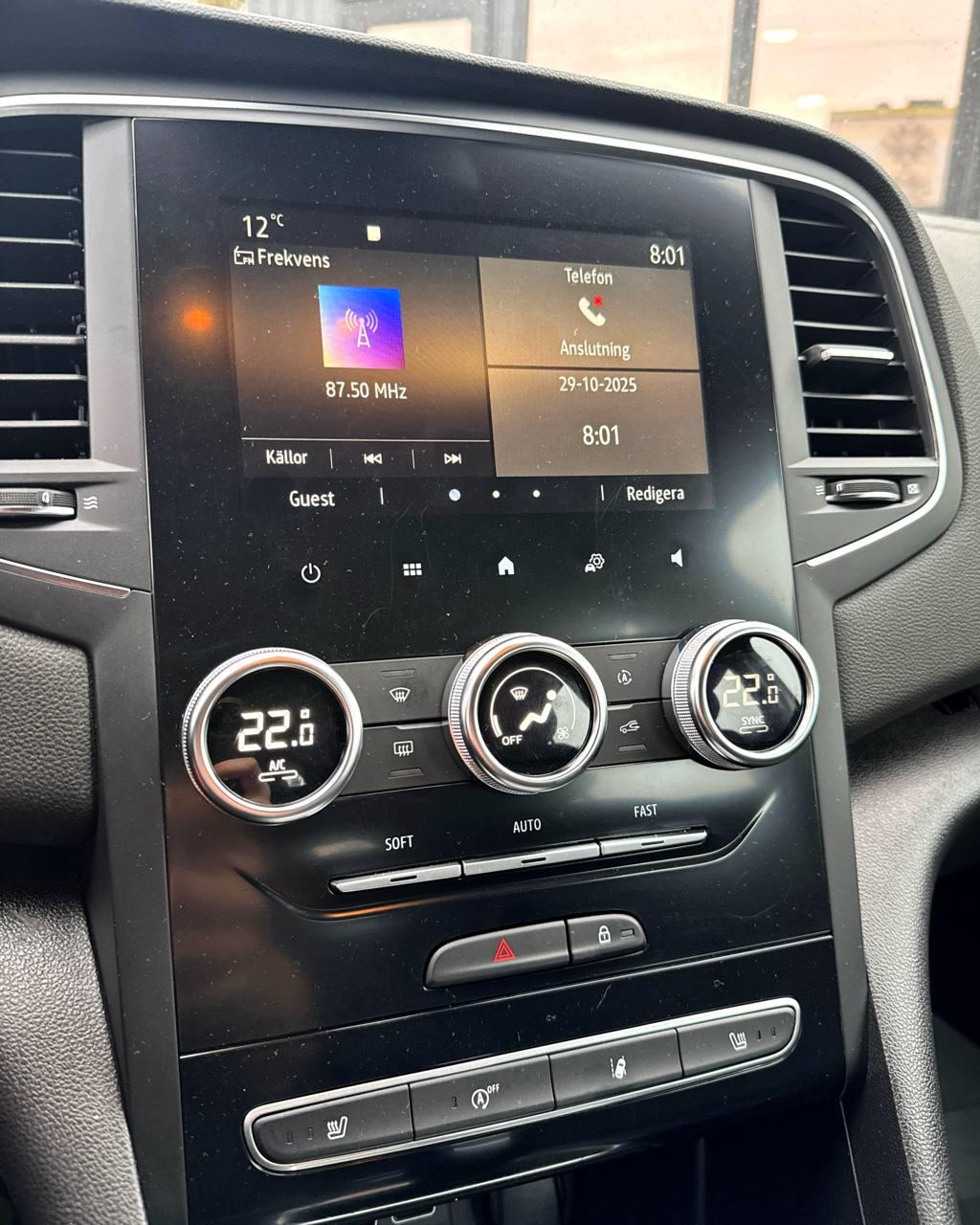 Renault Megane IV · Рестайлинг , 2020 г., робот, дизель - фото 14