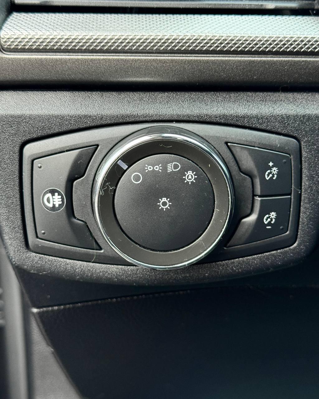 Ford Fusion USA II · 2-й рестайлинг , 2020 г., автомат, бензин - фото 18