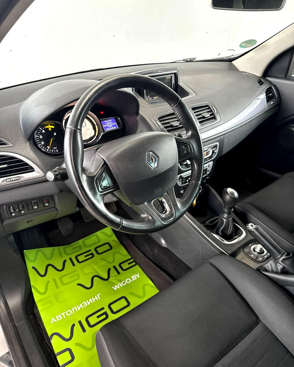 Renault Megane III · 2-й рестайлинг , 2015 г., механика, дизель - фото 11