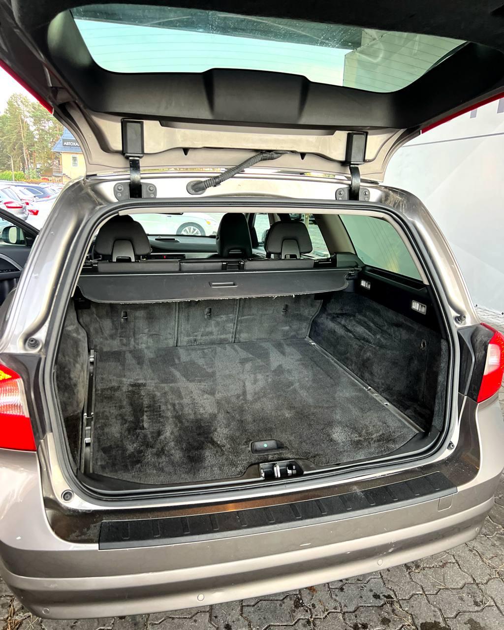 Volvo V70 III , 2010 г., механика, дизель - фото 13