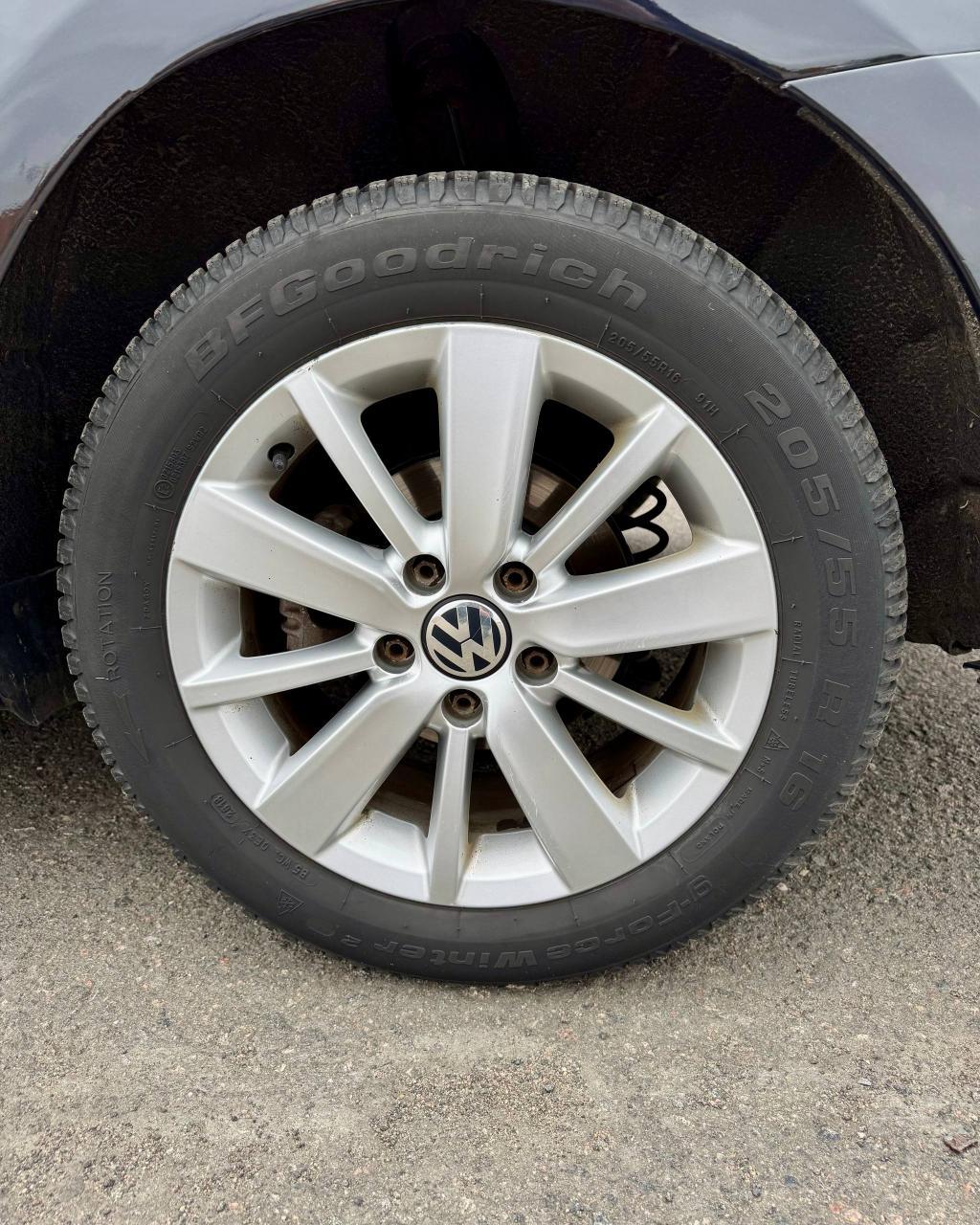 Volkswagen Jetta VI , 2013 г., автомат, бензин - фото 13