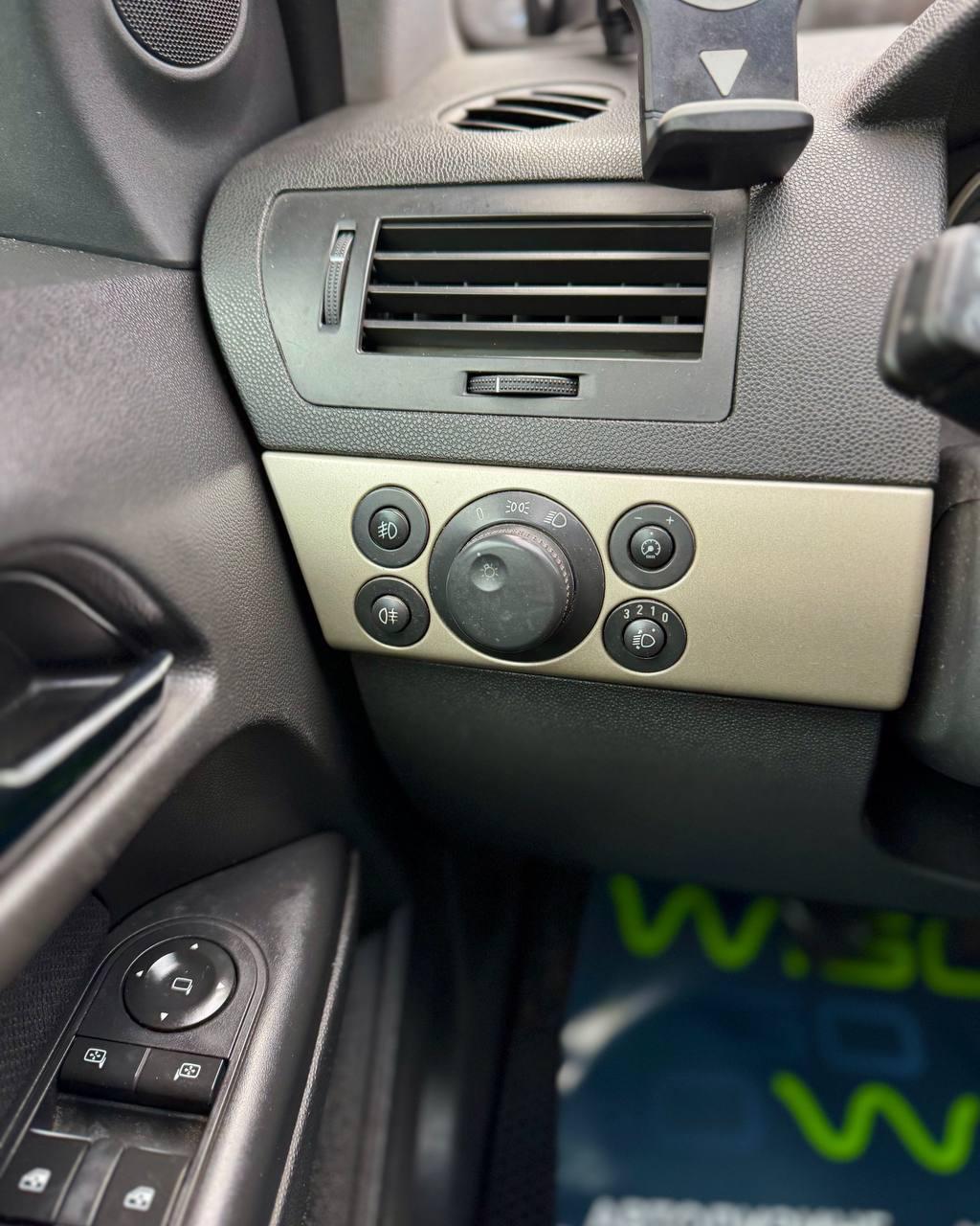 Opel Astra H · Рестайлинг , 2007 г., механика, дизель - фото 17