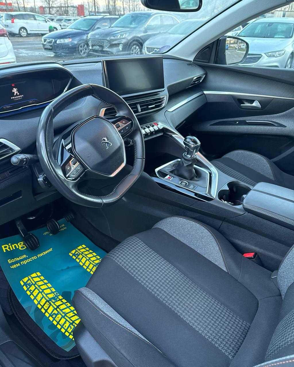 Peugeot 3008 II · Рестайлинг , 2021 г., механика, бензин - фото 10