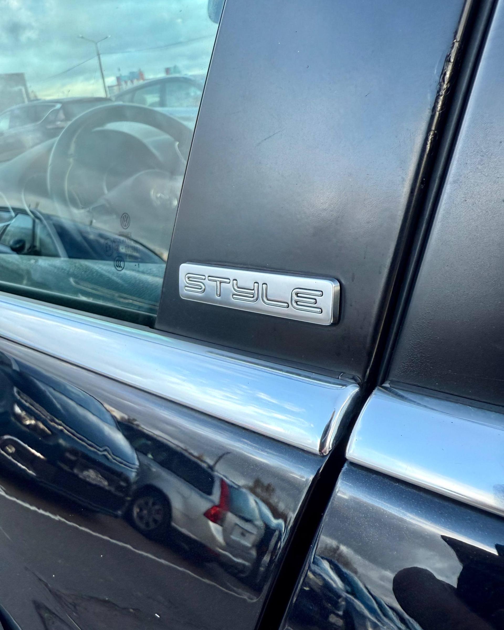 Volkswagen Golf VI , 2011 г., механика, дизель - фото 9