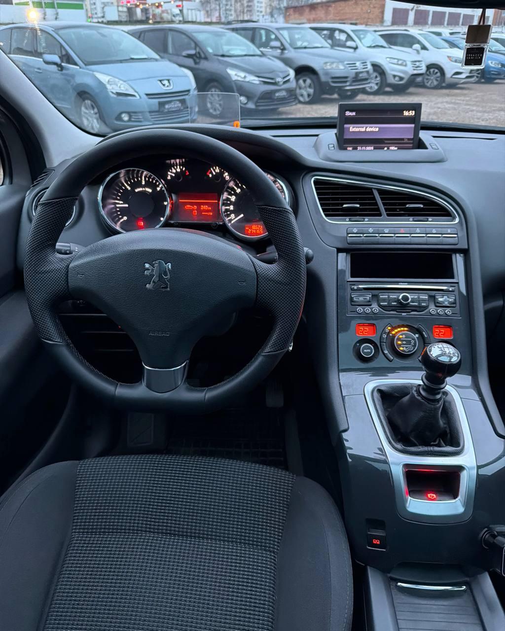 Peugeot 5008 I , 2011 г., механика, дизель - фото 12