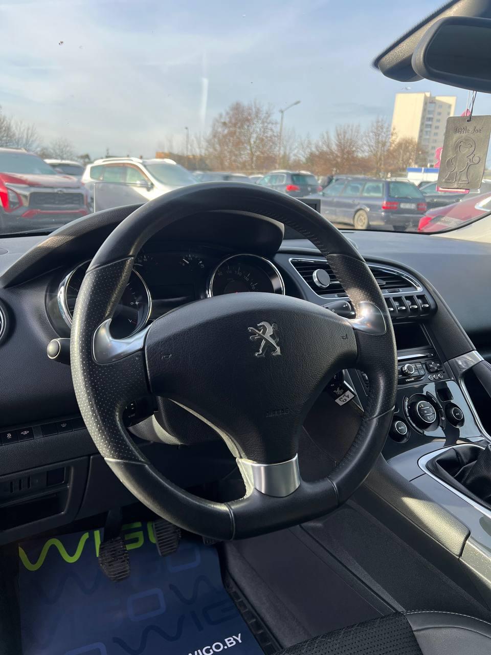 Peugeot 3008 I · Рестайлинг , 2016 г., механика, бензин - фото 13