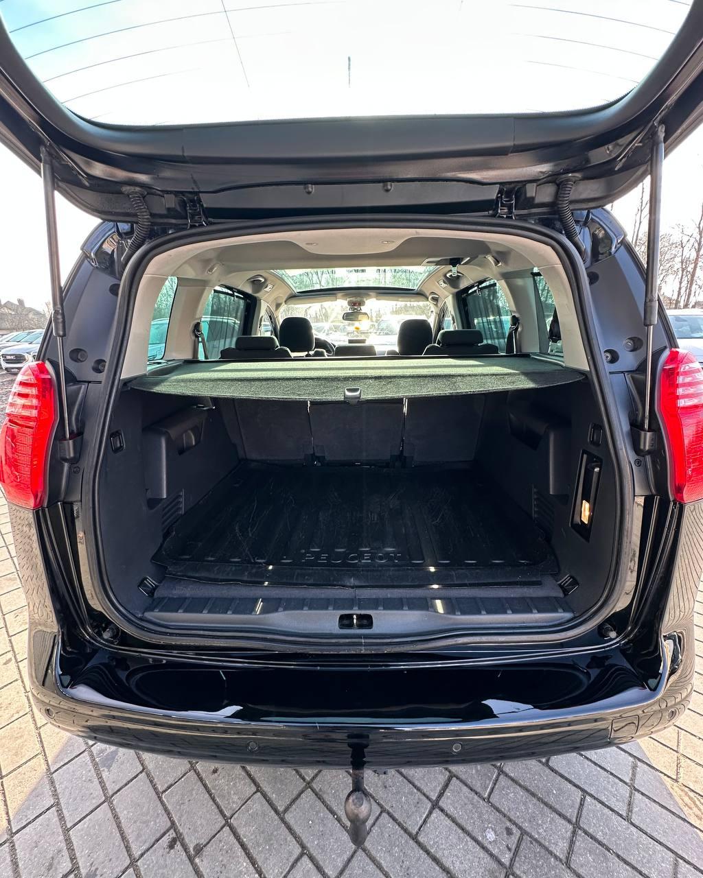 Peugeot 5008 I , 2012 г., механика, дизель - фото 12