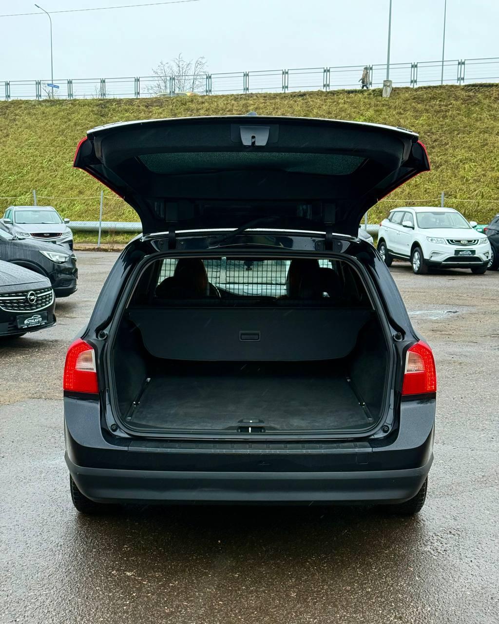 Volvo V70 III , 2010 г., механика, дизель - фото 18