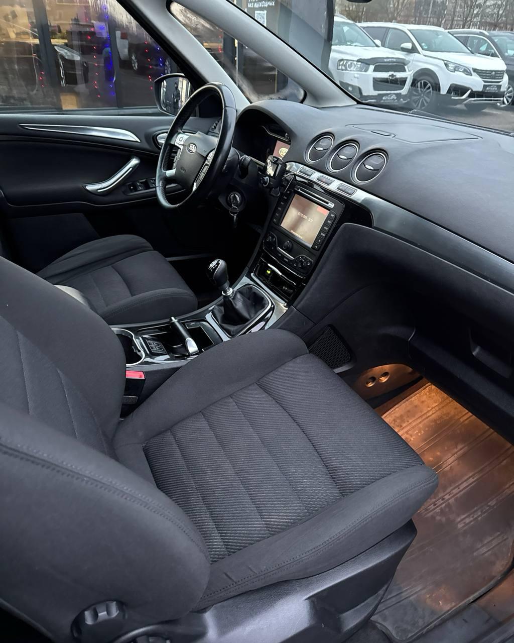 Ford S-MAX I · Рестайлинг , 2011 г., механика, дизель - фото 9