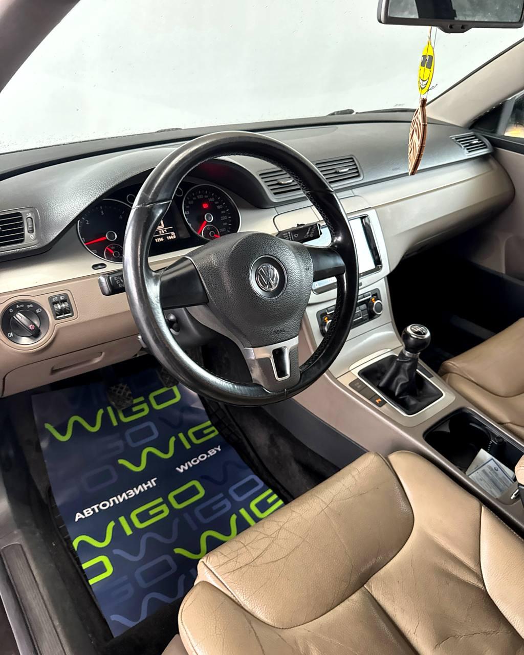 Volkswagen Passat B6 , 2010 г., механика, дизель - фото 11