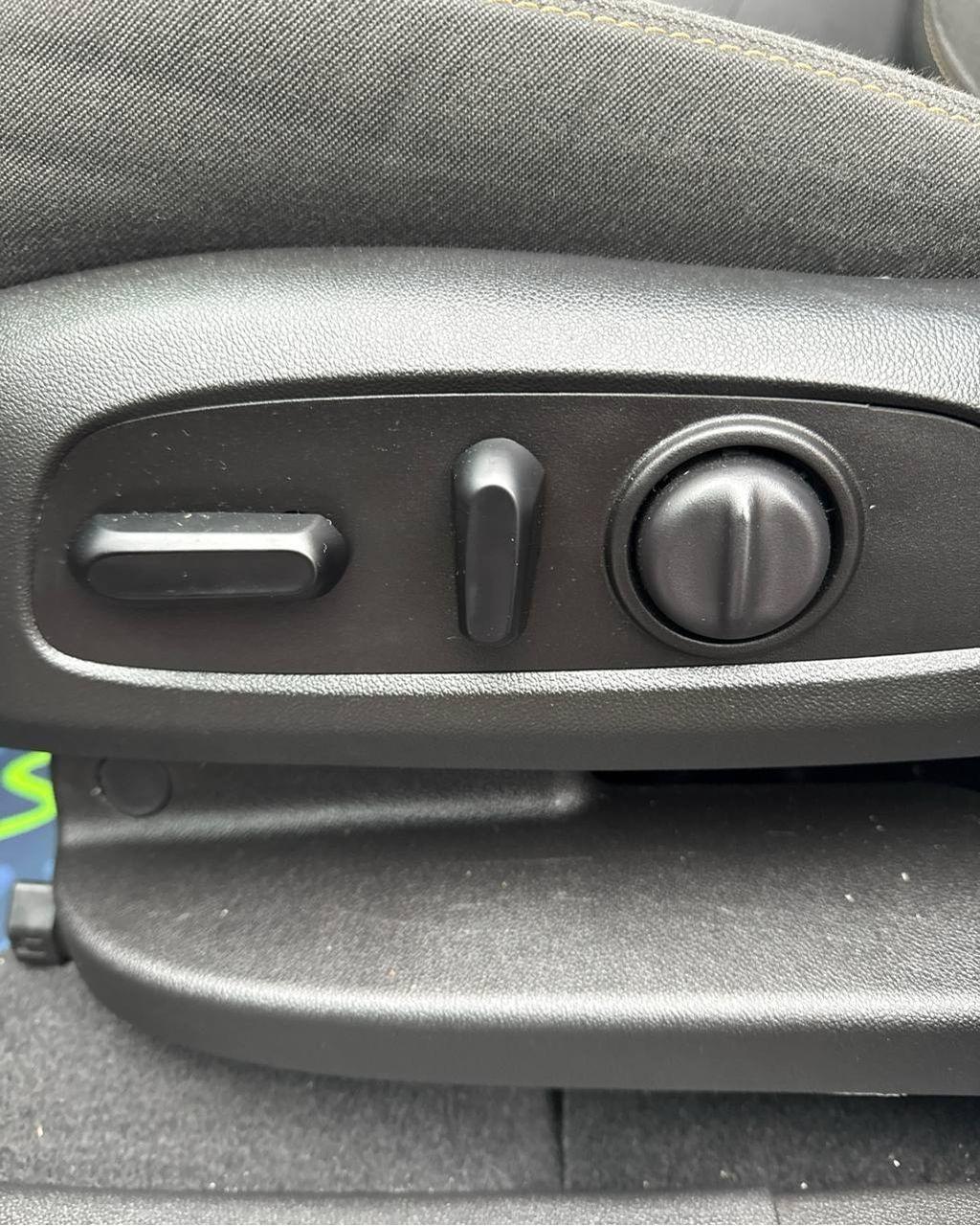 Chevrolet Equinox III , 2019 г., автомат, бензин - фото 16