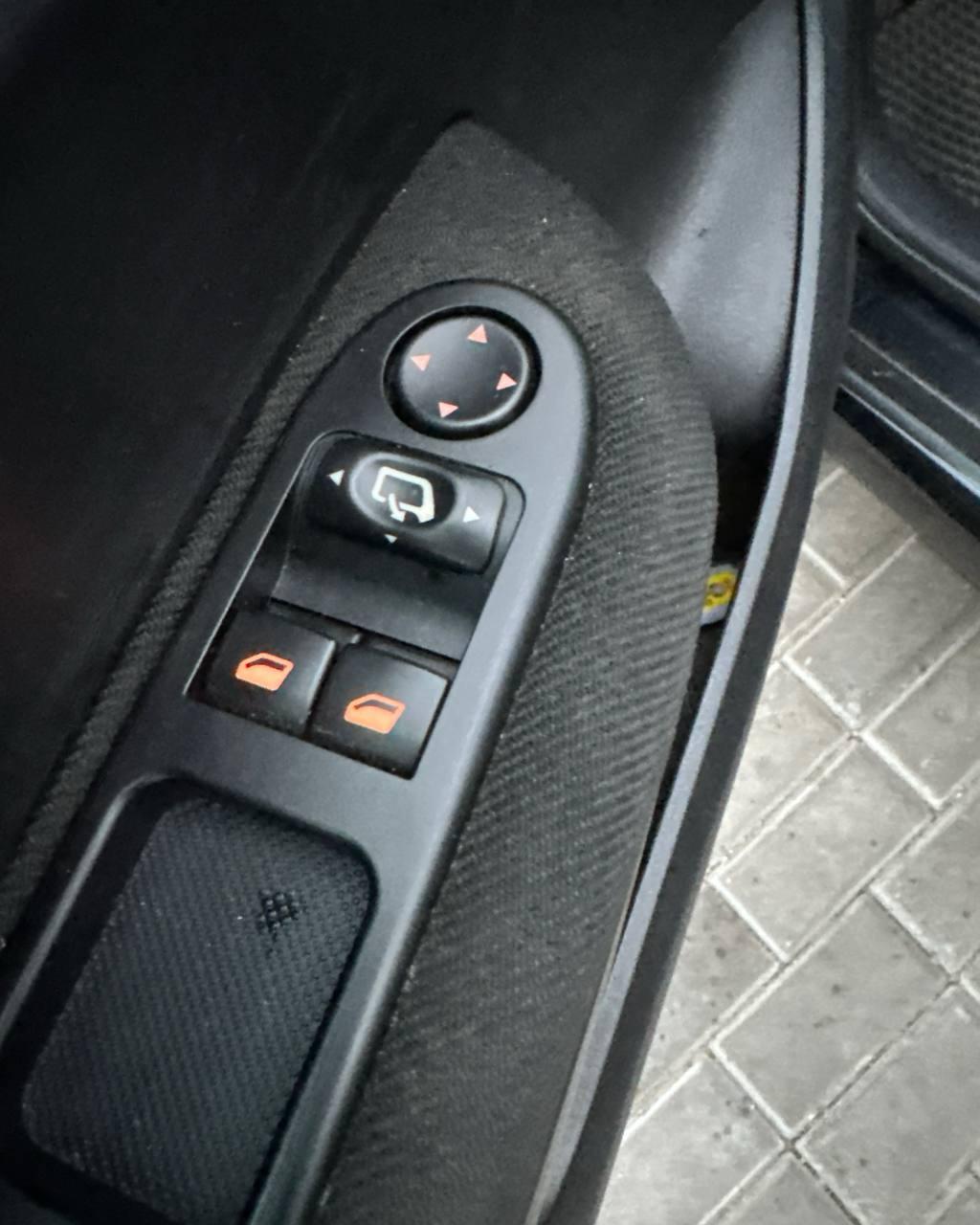 Peugeot 307 I , 2004 г., автомат, бензин - фото 18