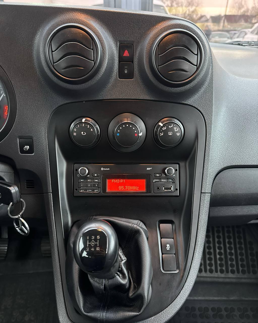 Mercedes-Benz Citan W415 , 2014 г., механика, дизель - фото 15