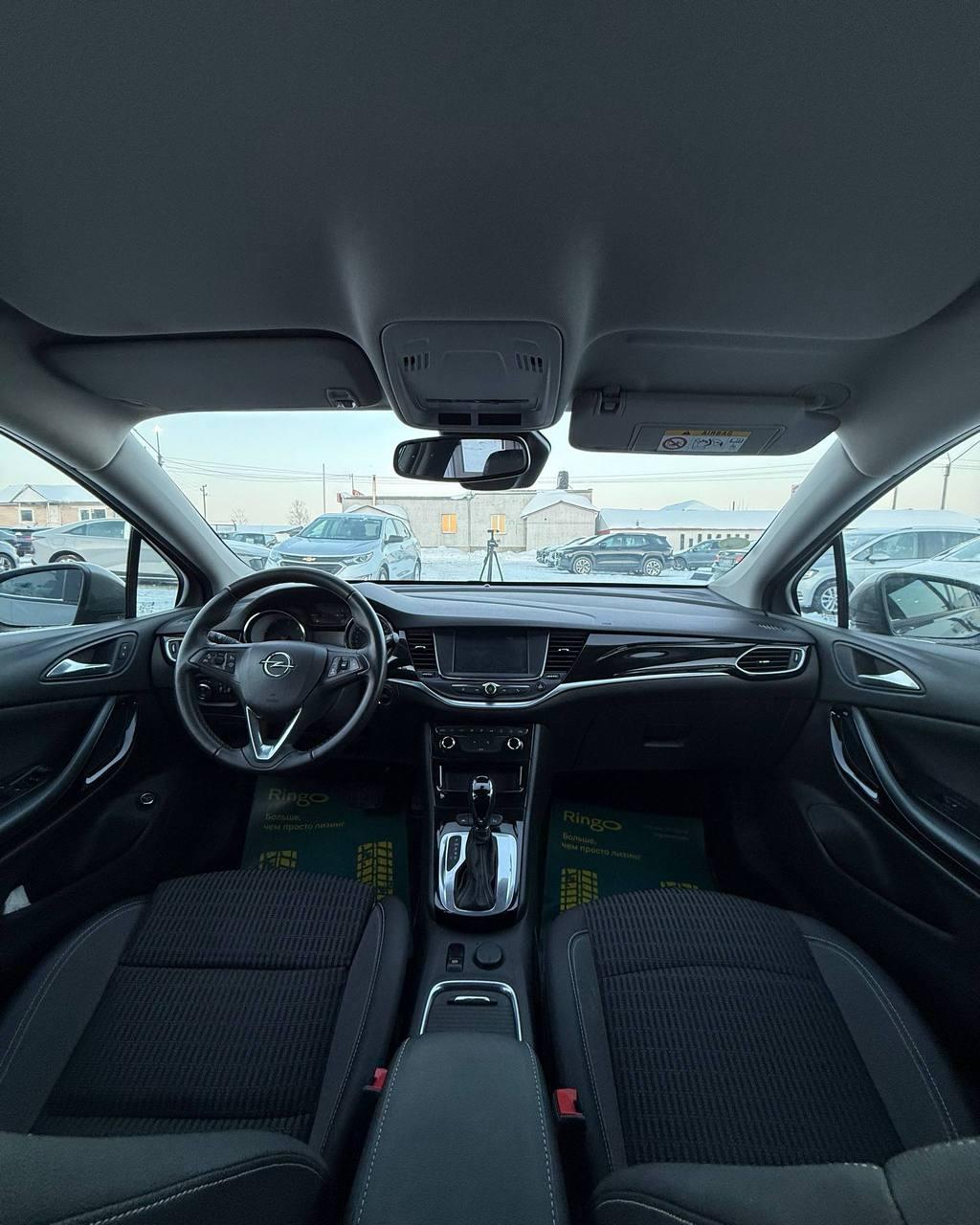 Opel Astra K · Рестайлинг , 2020 г., автомат, дизель - фото 9