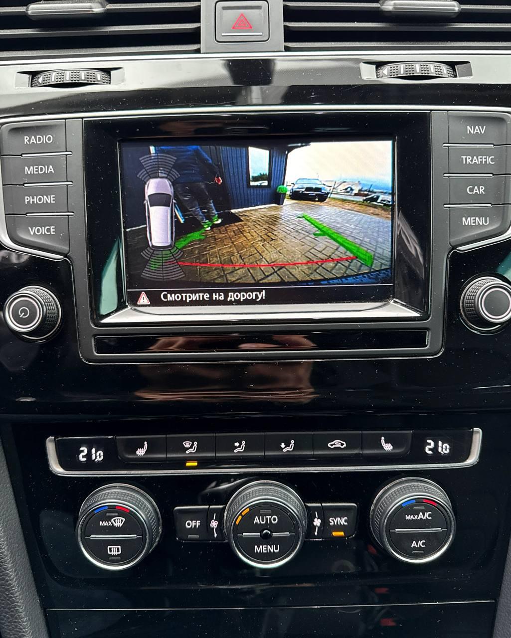 Volkswagen Golf VII , 2015 г., механика, дизель  - фото 15