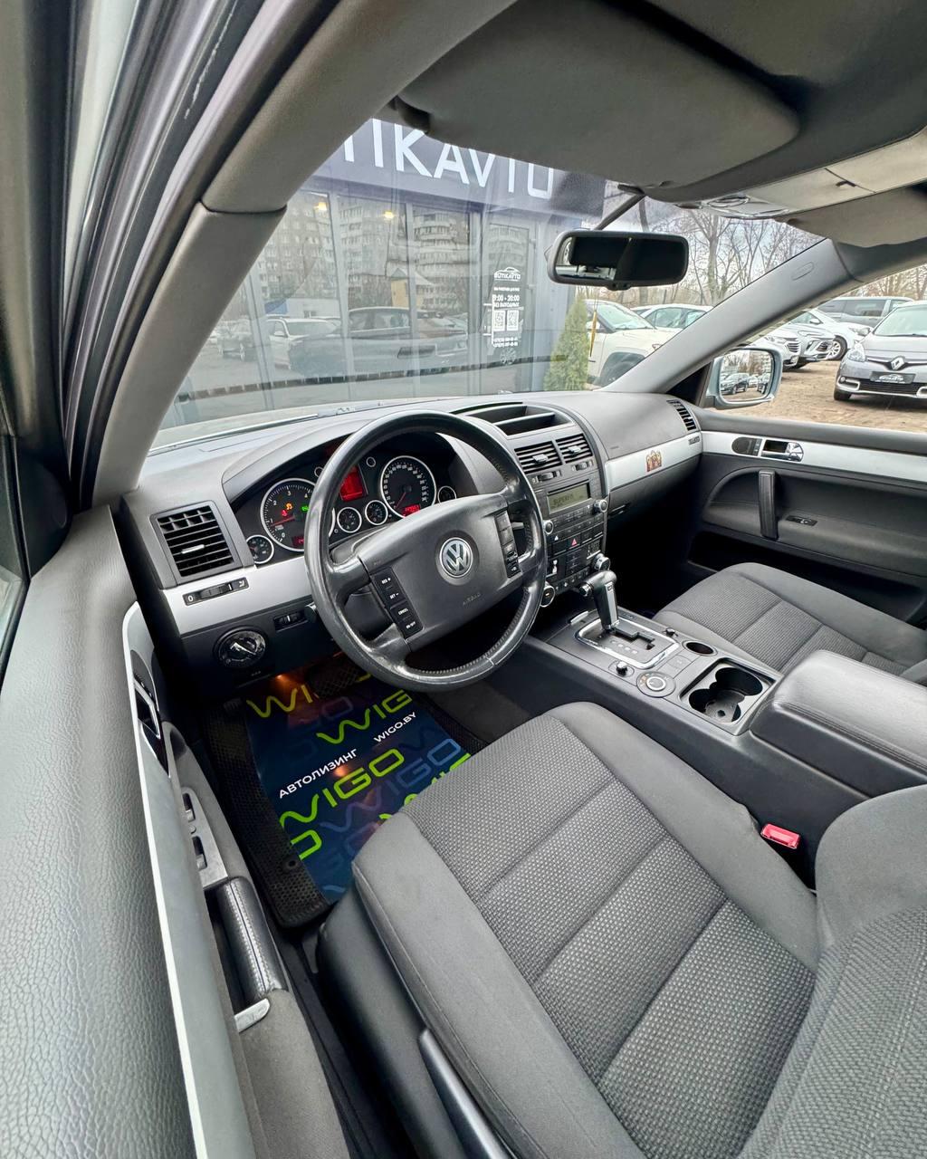 Volkswagen Touareg I , 2005 г., автомат, дизель - фото 10