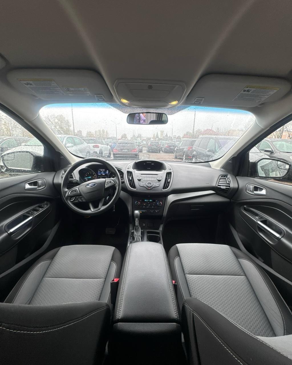 Ford Escape III · Рестайлинг , 2017 г., автомат, бензин  - фото 9