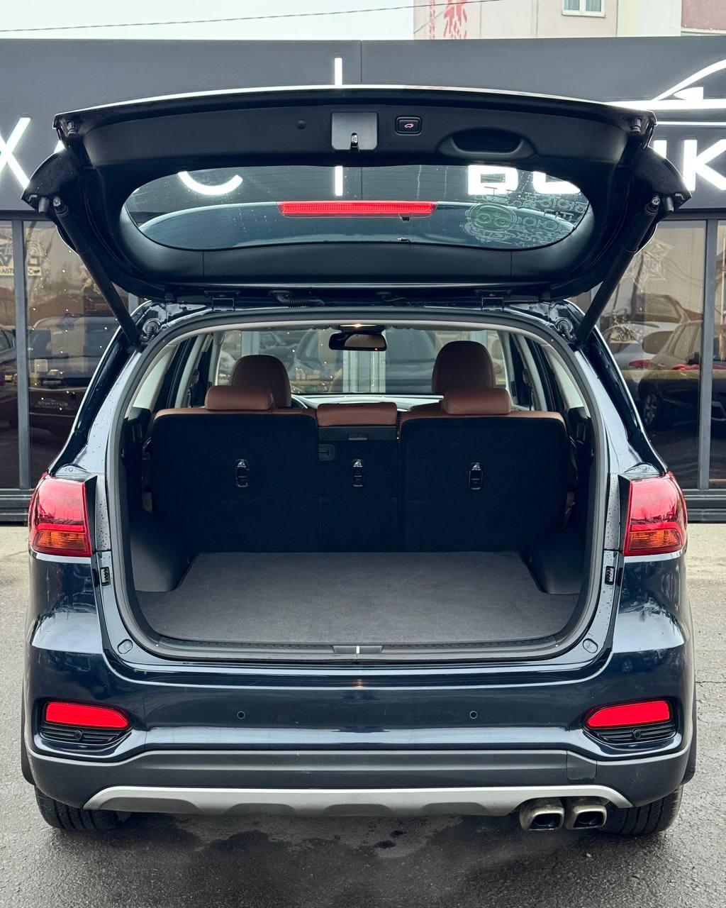 Kia Sorento III · Рестайлинг , 2019 г., автомат, дизель - фото 14