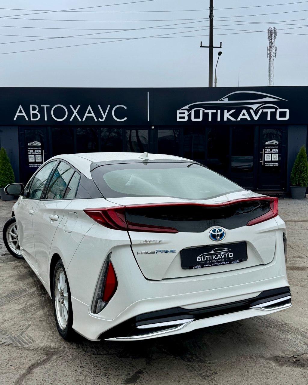 Toyota Prius IV (XW50) · Рестайлинг , 2018 г., вариатор, бензин - фото 4