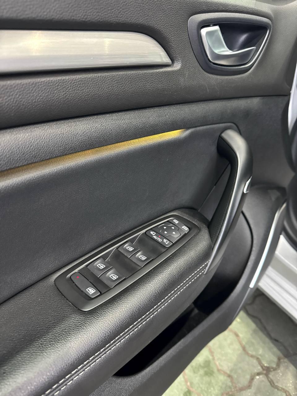 Renault Megane IV , 2017 г., механика, дизель - фото 12