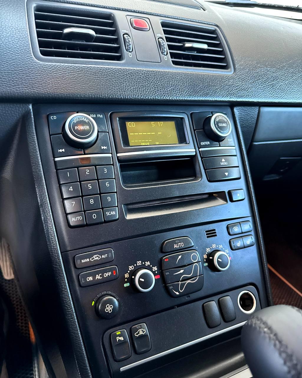 Volvo XC90 I · Рестайлинг , 2008 г., механика, дизель - фото 12