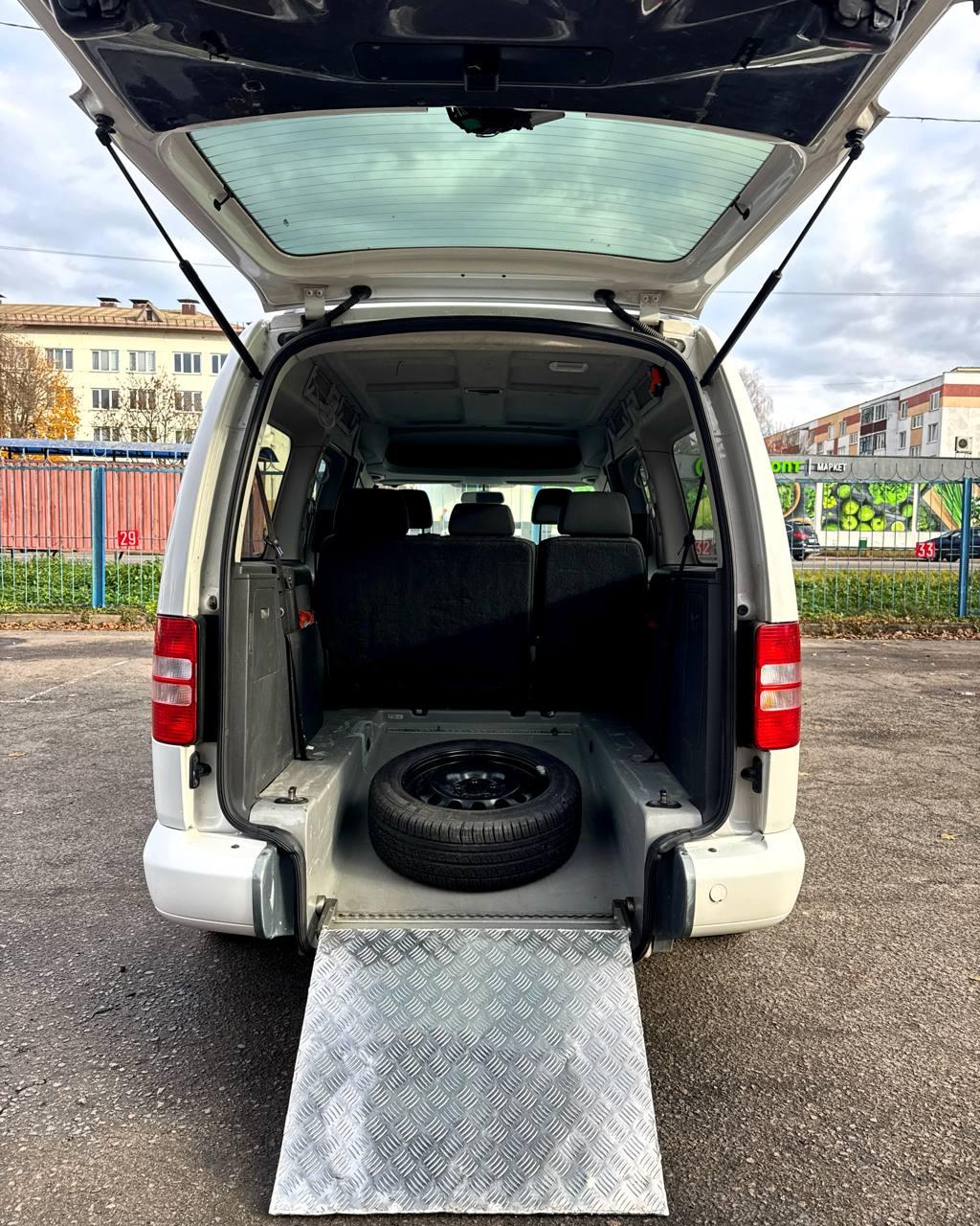 Volkswagen Caddy MAXI III · Рестайлинг , 2011 г., механика, дизель  - фото 15