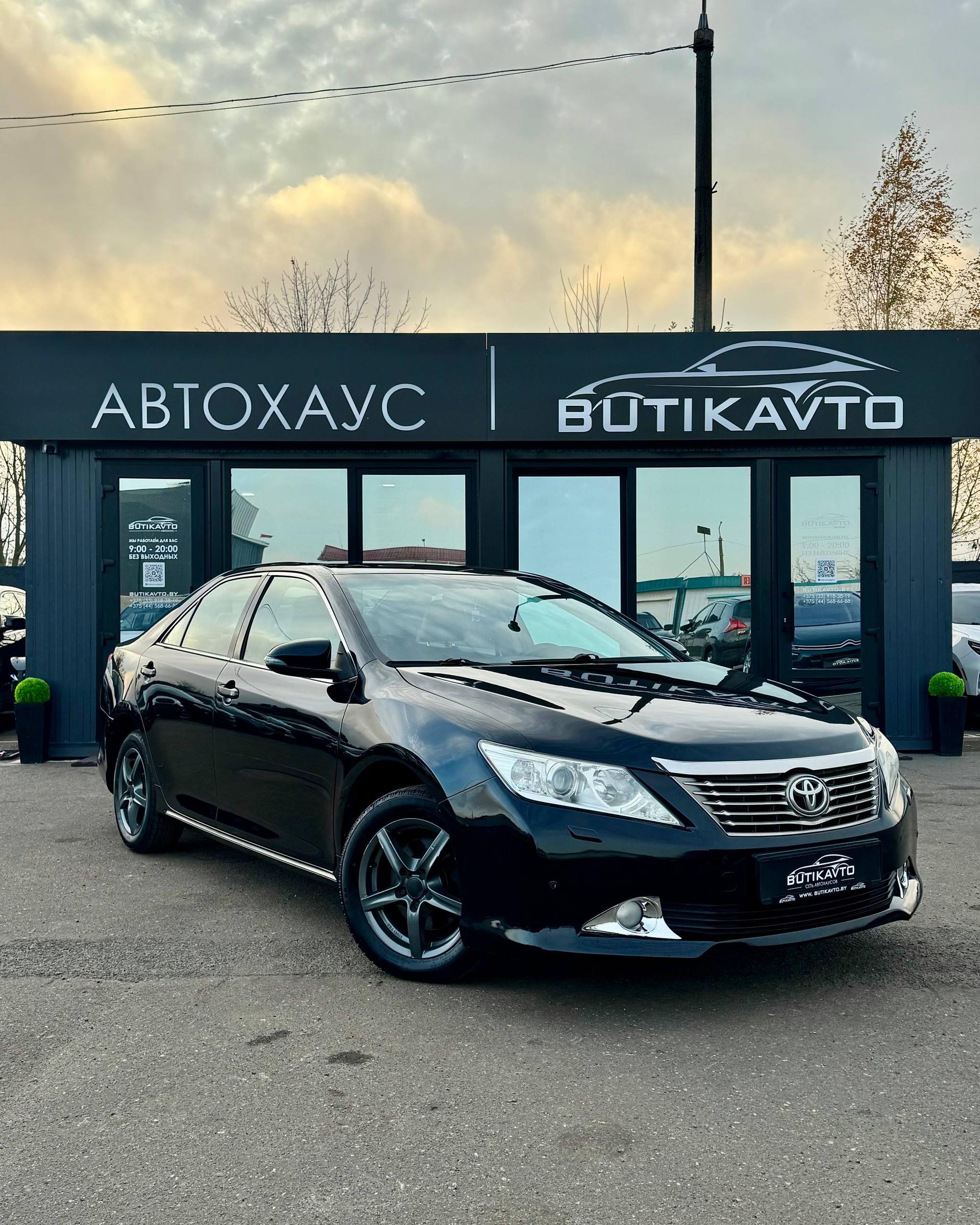 Toyota Camry XV50 , 2012 г., автомат, бензин