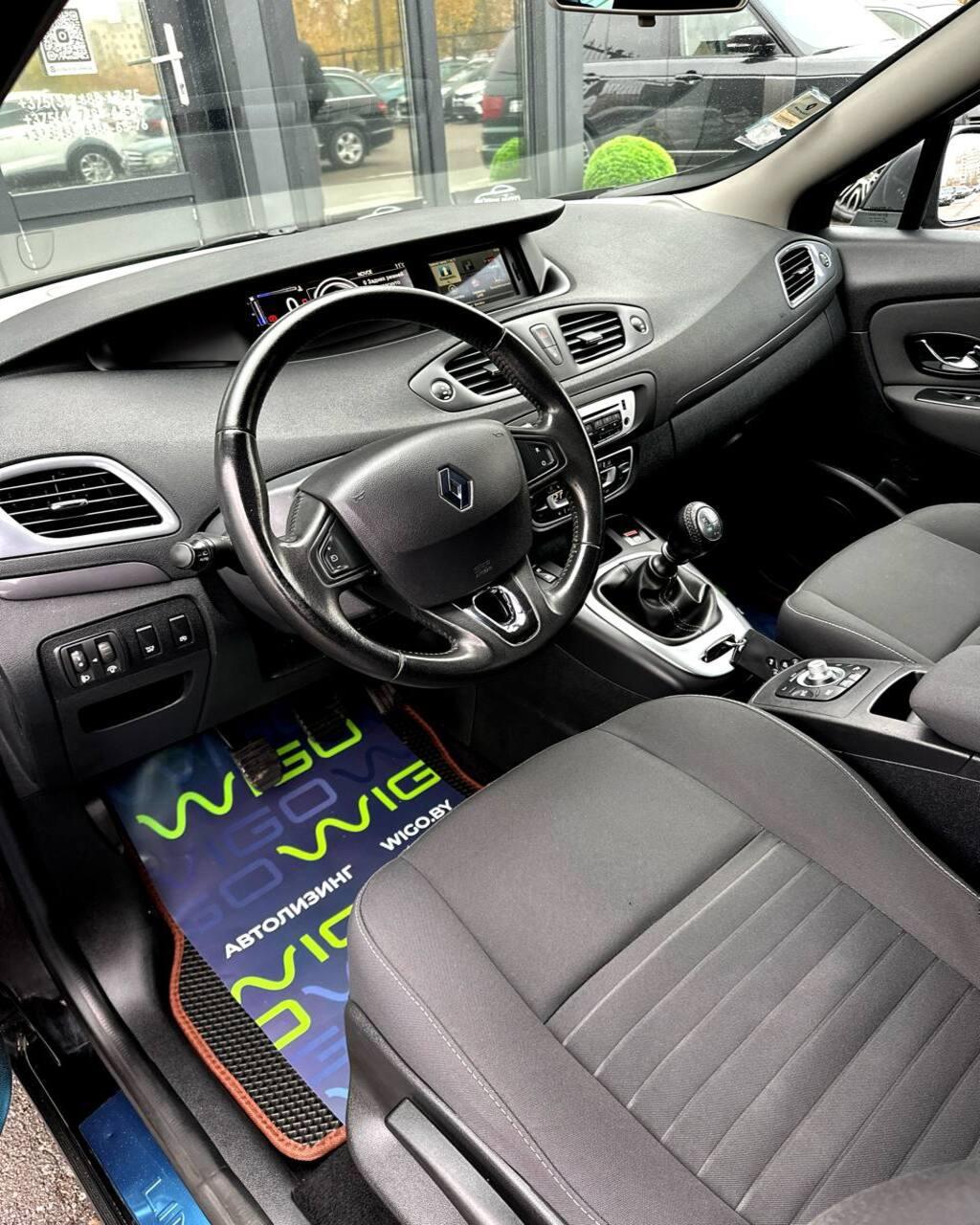 Renault Grand Scenic III · 2-й рестайлинг , 2016 г., механика, дизель  - фото 9