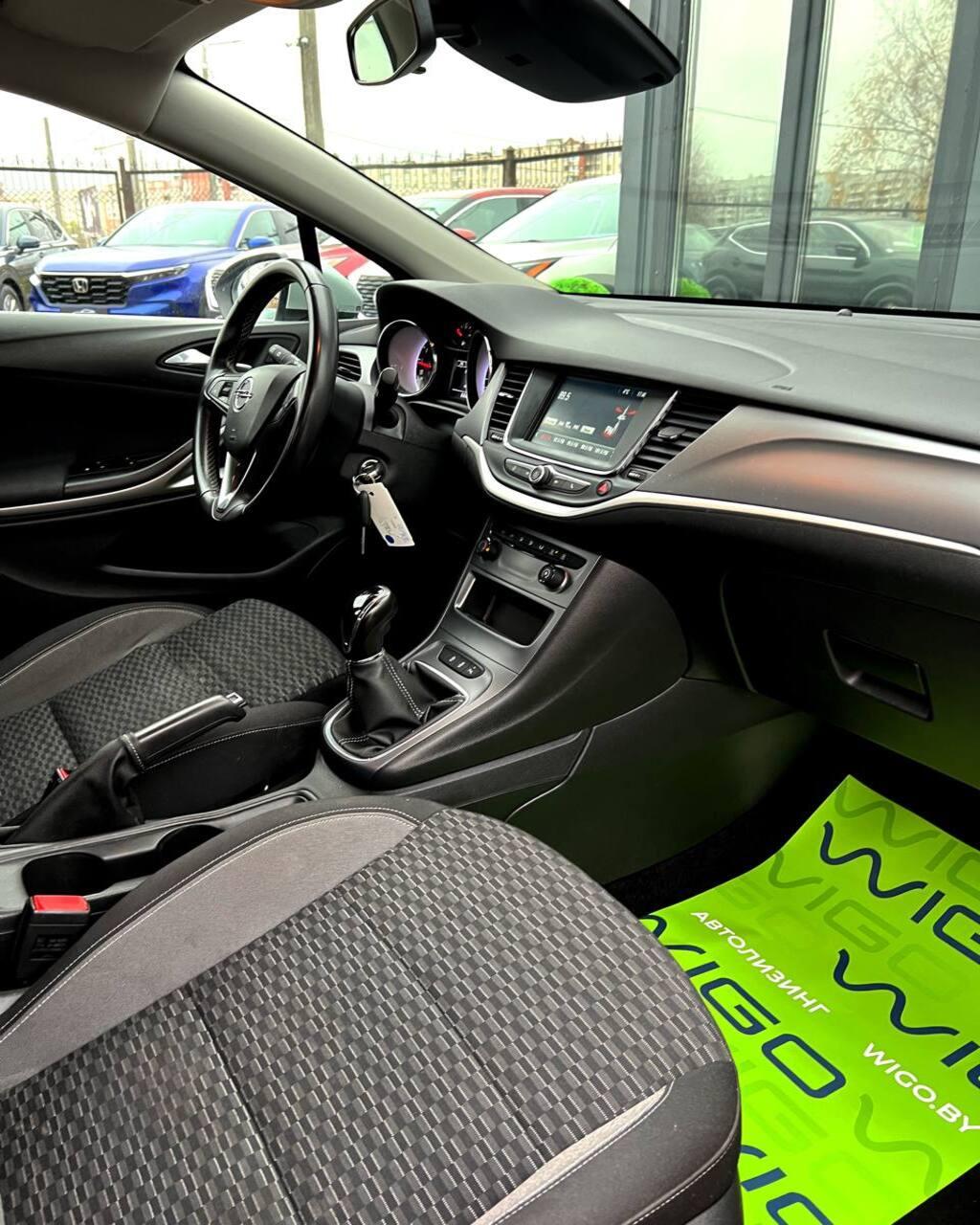 Opel Astra K · Рестайлинг , 2021 г., механика, бензин - фото 11