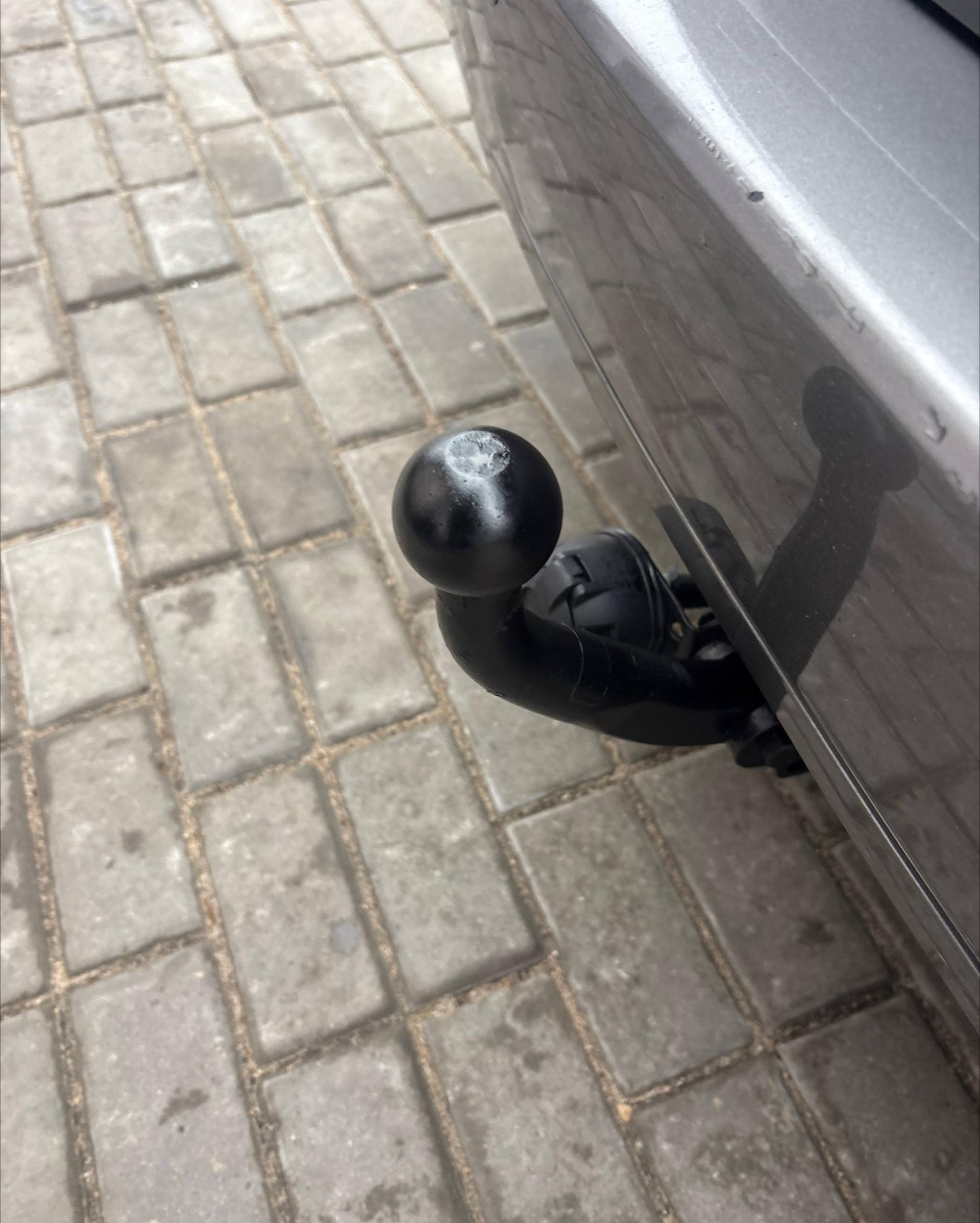 Volkswagen Touran I · 2-й рестайлинг , 2011 г., механика, дизель - фото 17